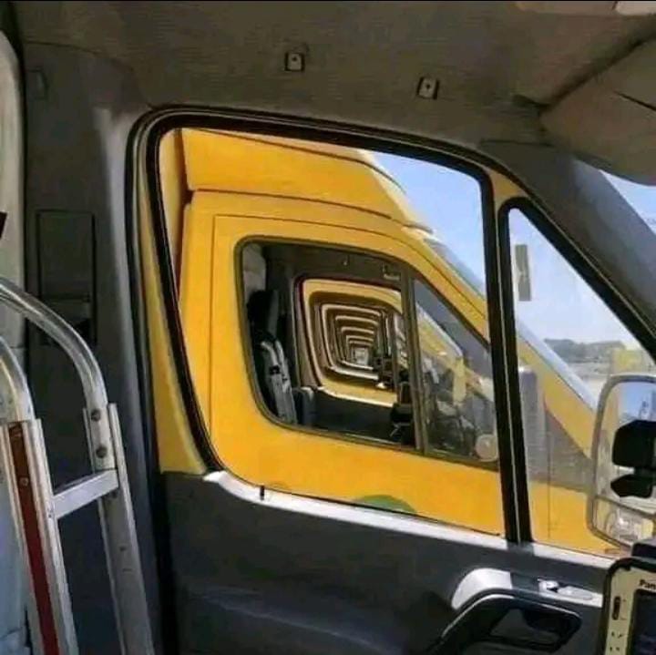 benda terlihat rapi dan sempurna © 2022 berbagai sumber