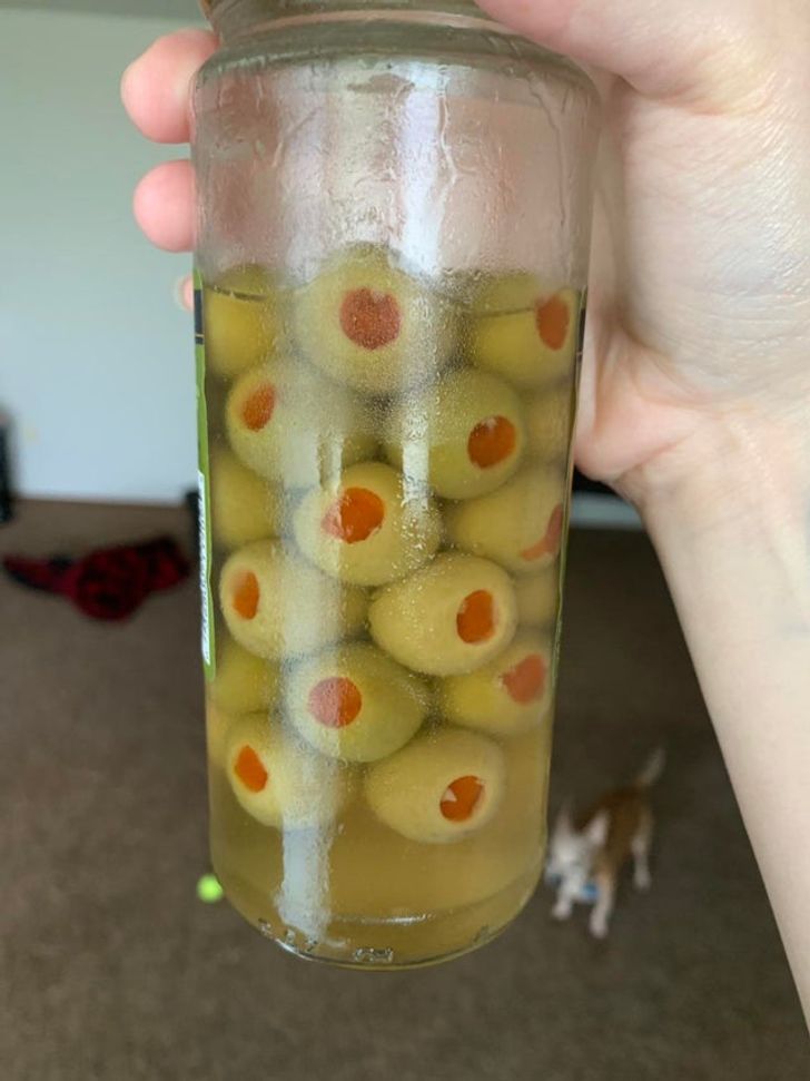 benda terlihat rapi dan sempurna © 2022 berbagai sumber