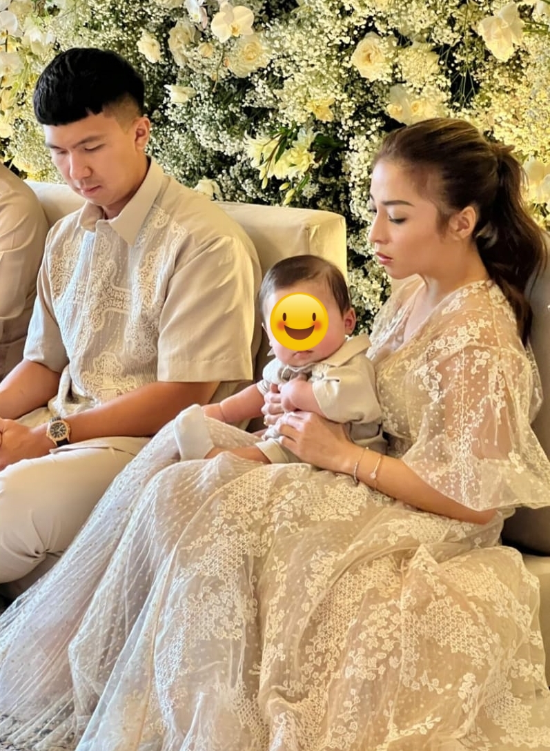 Momen akikah anak Nikita Willy dan Winona © Instagram Momen akikah anak Nikita Willy dan Winona © Instagram