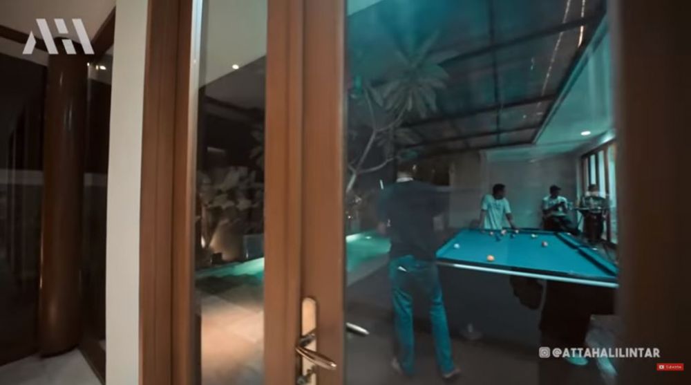 fasilitas mewah rumah Lesty-Billar © 2022 You Tube 