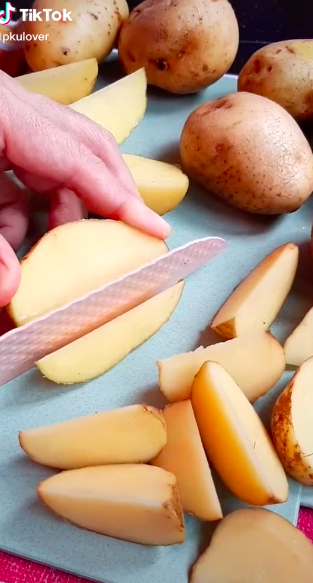 5 Cara bikin kentang panggang ala restoran, empuk dan bikin nagih