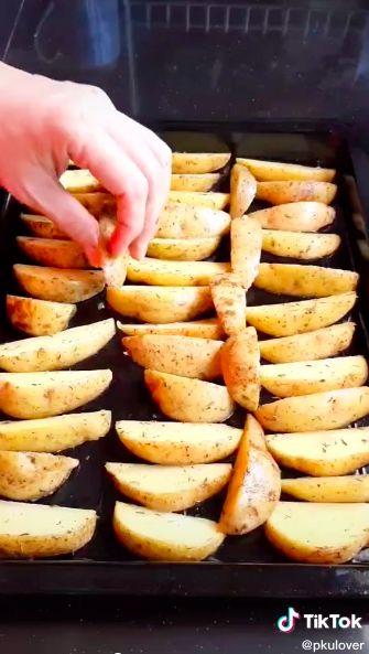 5 Cara bikin kentang panggang ala restoran, empuk dan bikin nagih