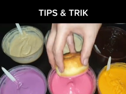 9 Cara menghias donat dengan glaze, hasilnya cantik dan rapi