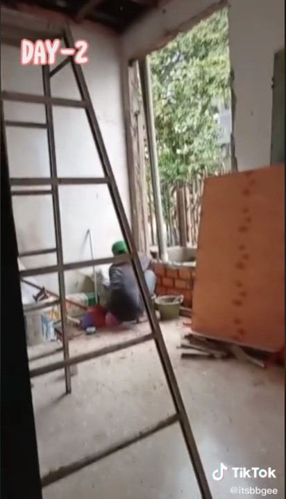 Makeover gudang jadi kamar estetik © TikTok/@itsbbgee