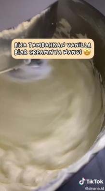 5 Trik mudah bikin buttercream lembut dan tidak berpori, antigagal