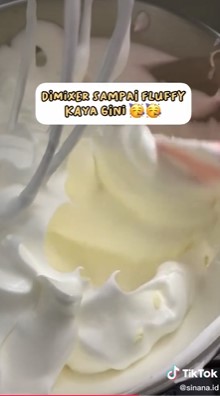 5 Trik mudah bikin buttercream lembut dan tidak berpori, antigagal