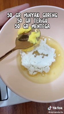 Cara bikin carlo pengoles loyang kue ala rumahan, tahan sampai sebulan