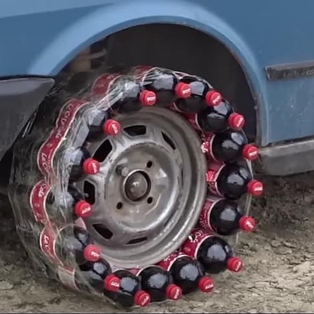 Momen apes mobil jadi kotor © 2022 berbagai sumber