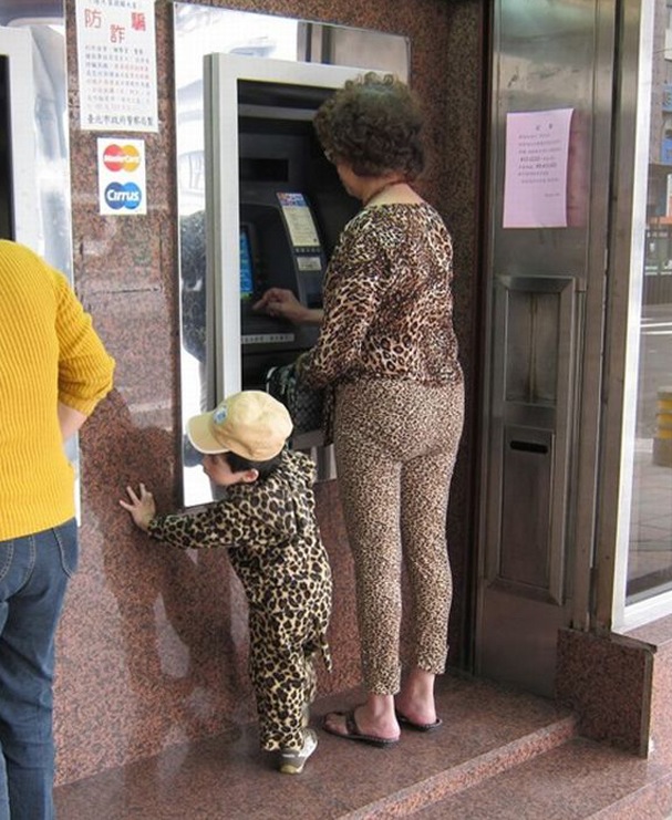 desain baju terlihat beda © berbagai sumber