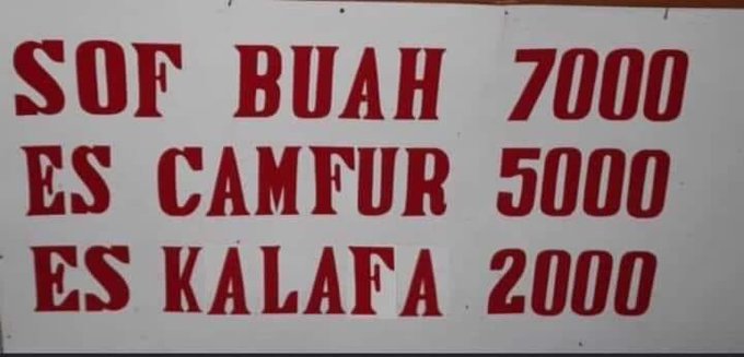 tulisan nyeleneh daftar makanan © berbagai sumber