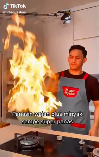 Tanpa alkohol, ini trik bikin api naik ke wajan ala chef profesional