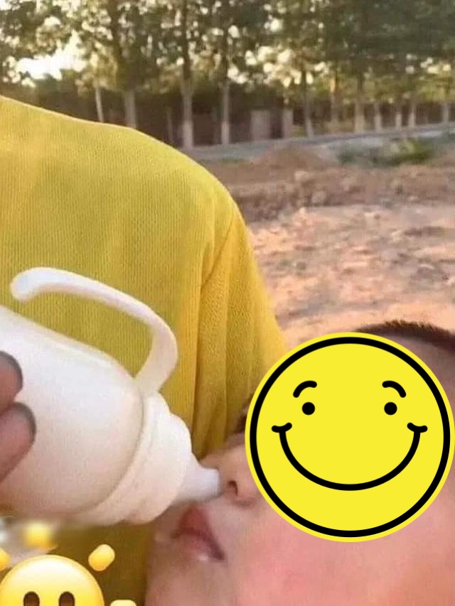 Potret kocak saat minum susu Berbagai sumber