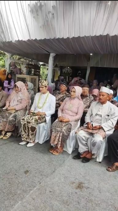 Momen pernikahan Farhan mantan pemeran © 2022 Instagram 