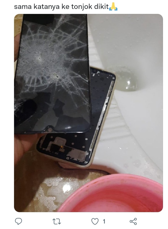 komentar barang rusak bikin makin emosi © berbagai sumber