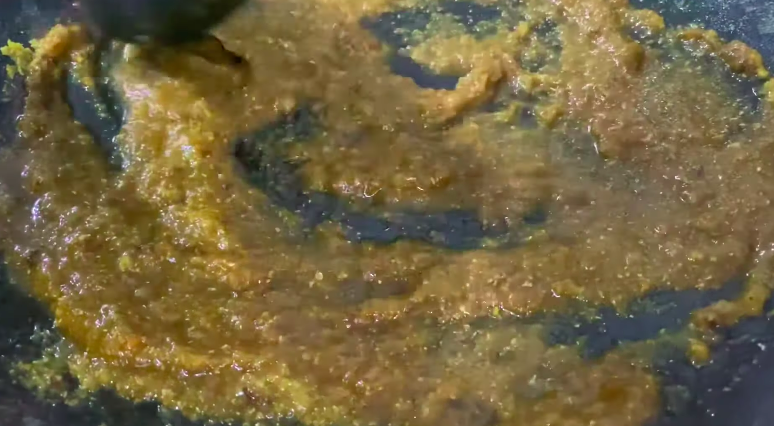 5 Cara bikin serundeng kelapa, renyah, gurih, dan awet sampai 3 bulan