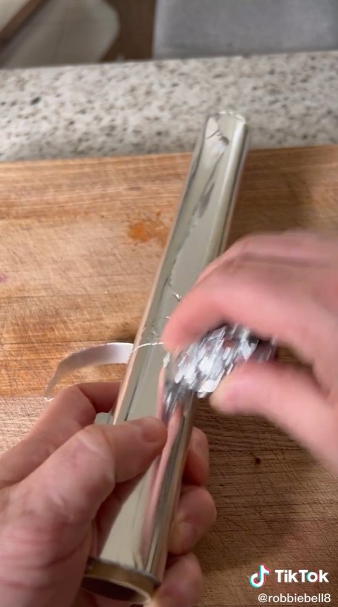 Trik atasi aluminium foil wrap yang menempel, mudah dibuka & antisobek