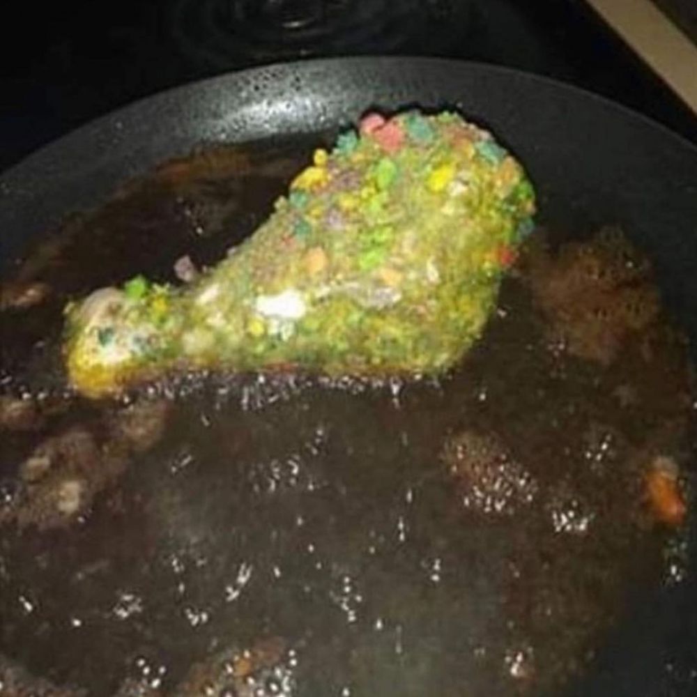 Potret orang berinovasi masak makanan © 2022 Instagram 