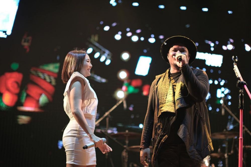 Momen Gisella Anastasia manggung © 2022 Instagram 