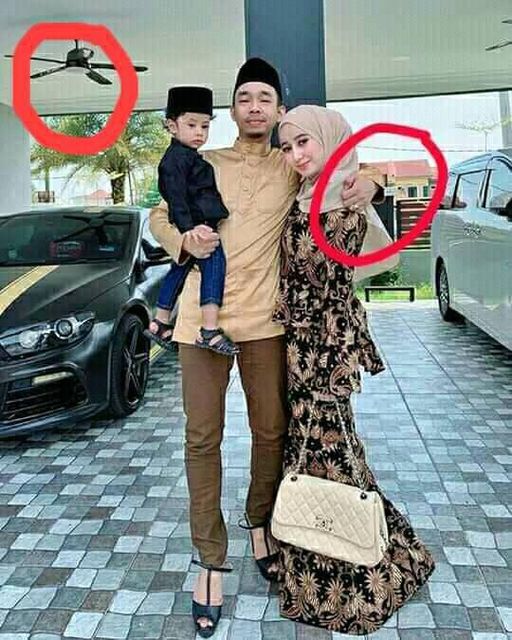 tingkah nyeleneh pakai sepatu © Facebook