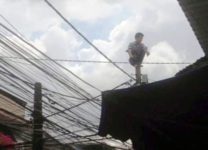 orang numpang istirahat kocak abis © berbagai sumber orang numpang istirahat kocak abis © berbagai sumber