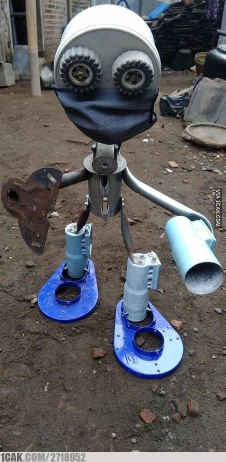 ide nyeleneh manfaatin parabola lucu © berbagai sumber