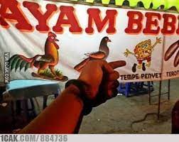 spanduk jualan menu nggak nyambung © berbagai sumber