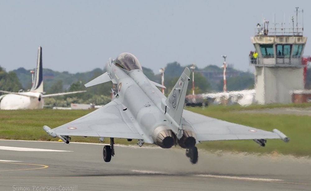 Piala Dunia 2022 dijaga oleh pasukan pesawat tempur, ini potretnya