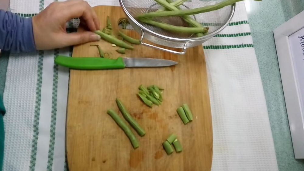 Biar lebih gampang dikunyah, ini 5 cara siangi buncis sebelum dimasak