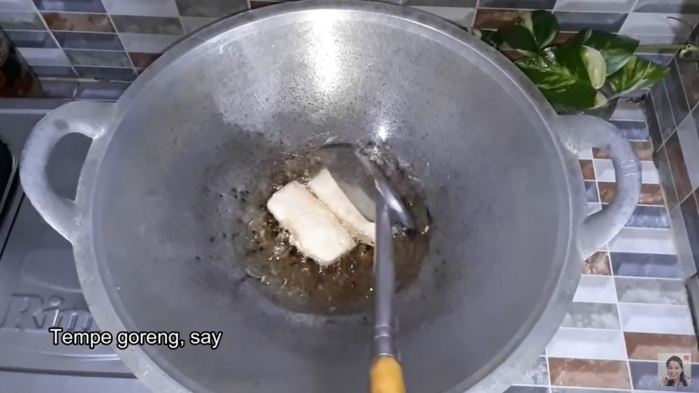 7 Cara mudah bikin tepung bumbu serbaguna, cukup pakai bahan sederhana