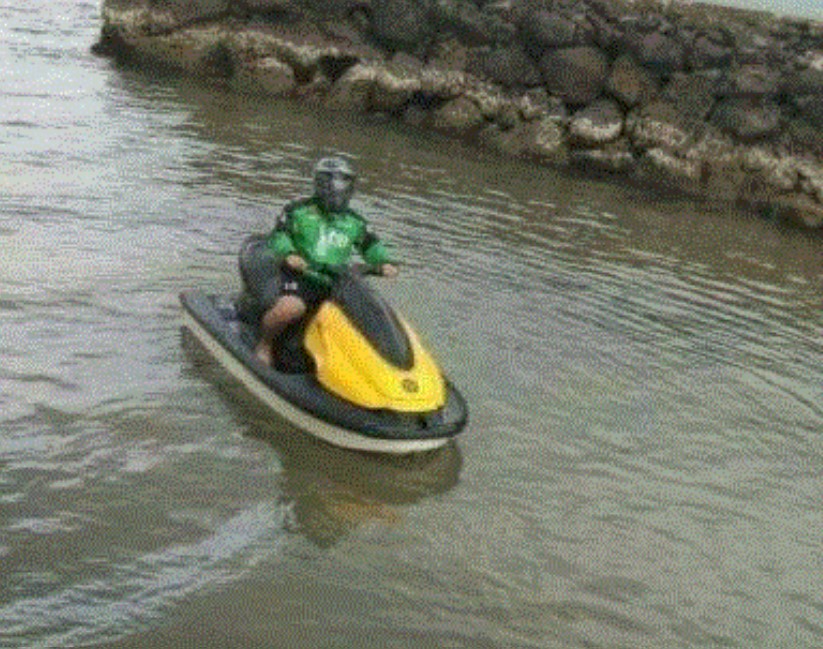 Driver ojek online alih profesi Berbagai sumber