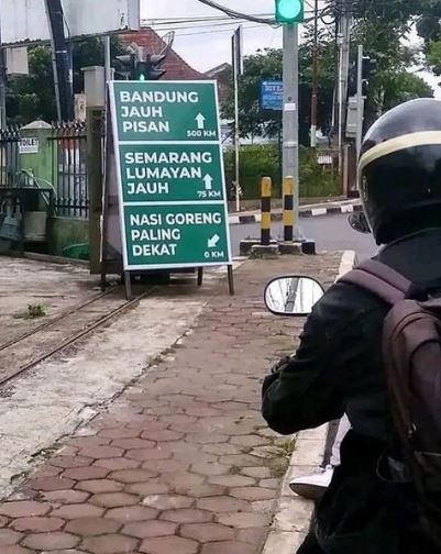 usaha pedagang nasi goreng kreatif pol © berbagai sumber