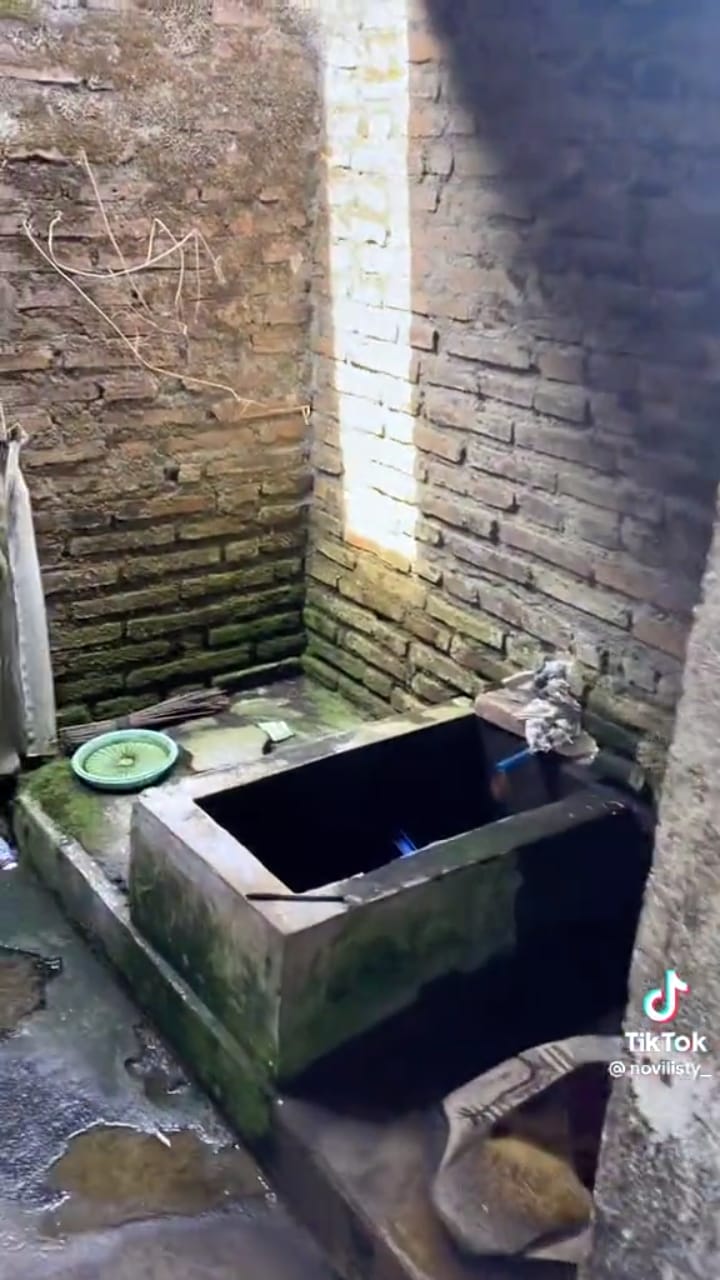 potret rumah novi listiana © berbagai sumber