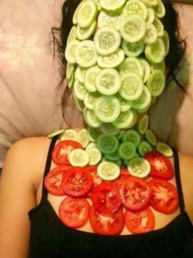 mempercantik diri nyeleneh © berbagai sumber