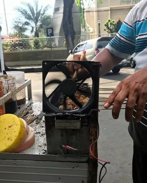 Potret orang masak pakai alat nggak semestinya Berbagai sumber Potret orang masak pakai alat nggak semestinya Berbagai sumber