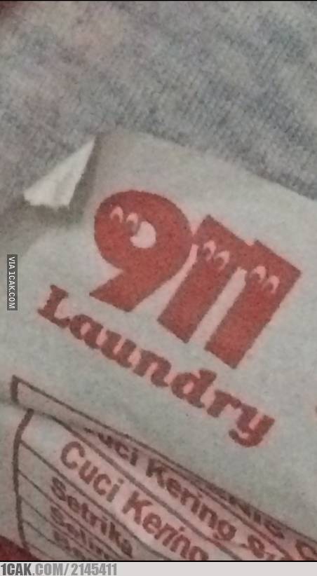 11 Spanduk usaha laundry ini tulisannya bikin senyum kecut