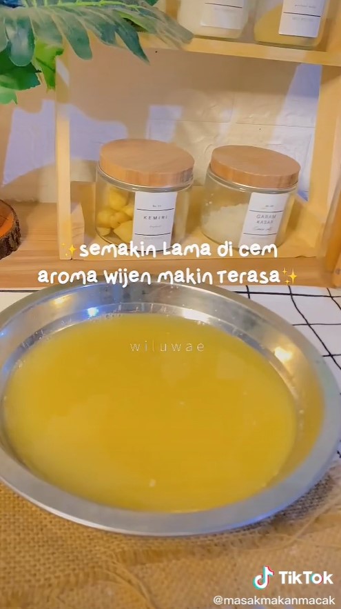 7 Cara simpel bikin minyak wijen, cukup pakai 2 bahan