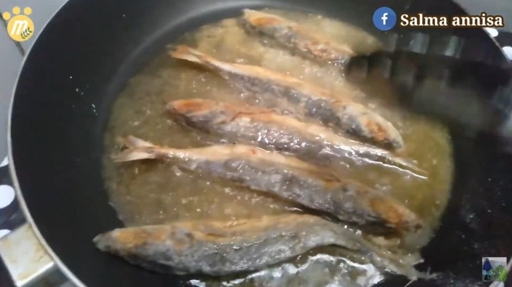 Trik sederhana goreng ikan asin agar renyah dan tidak hancur
