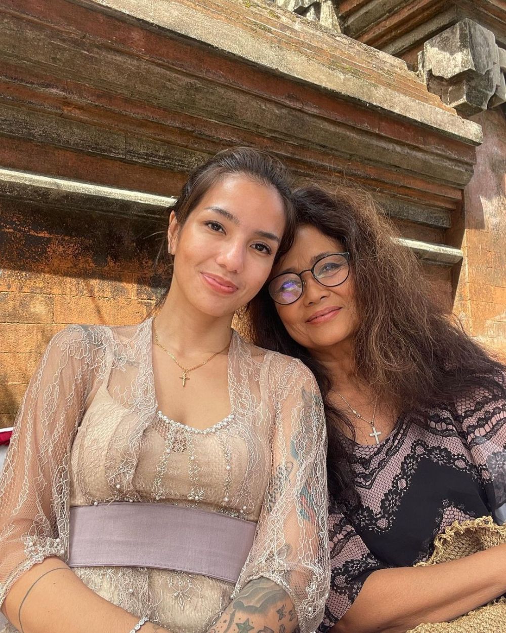 potret terbaru sheila usai hapus tato © instagram