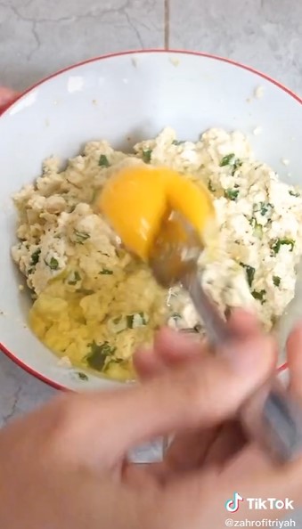 5 Cara bikin martabak telur tanpa digoreng, enak dan cocok untuk diet