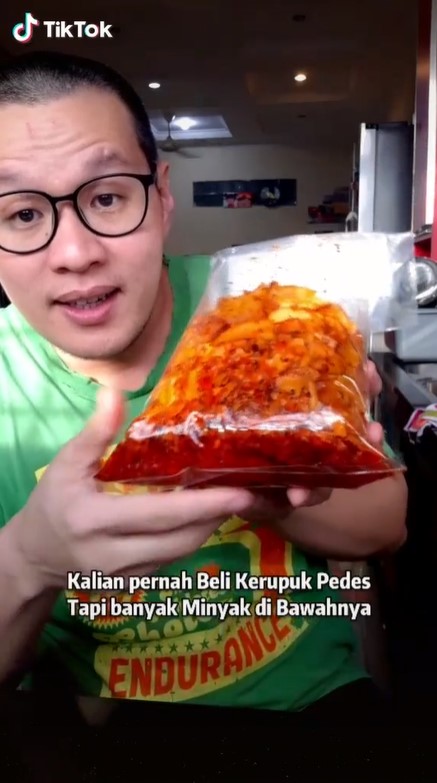 Trik mengurangi minyak berlebih pada kerupuk kemasan, mudah ditiru