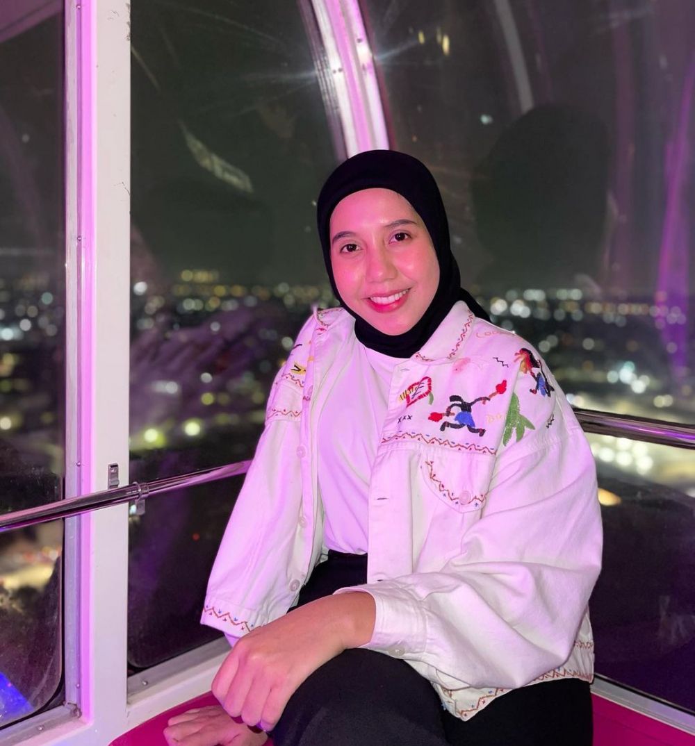 Nadya Arifta jadi pengusaha Instagram