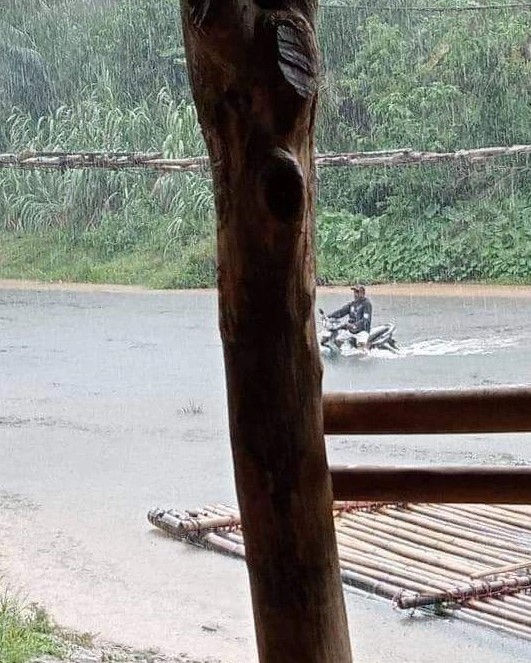 Motoran di tempat nyeleneh Berbagai sumber