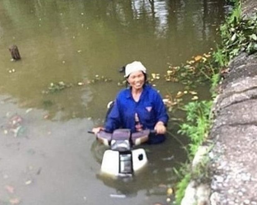Motoran di tempat nyeleneh Berbagai sumber