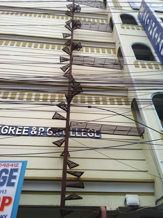 potret desain anak tangga nyeleneh © berbagai sumber