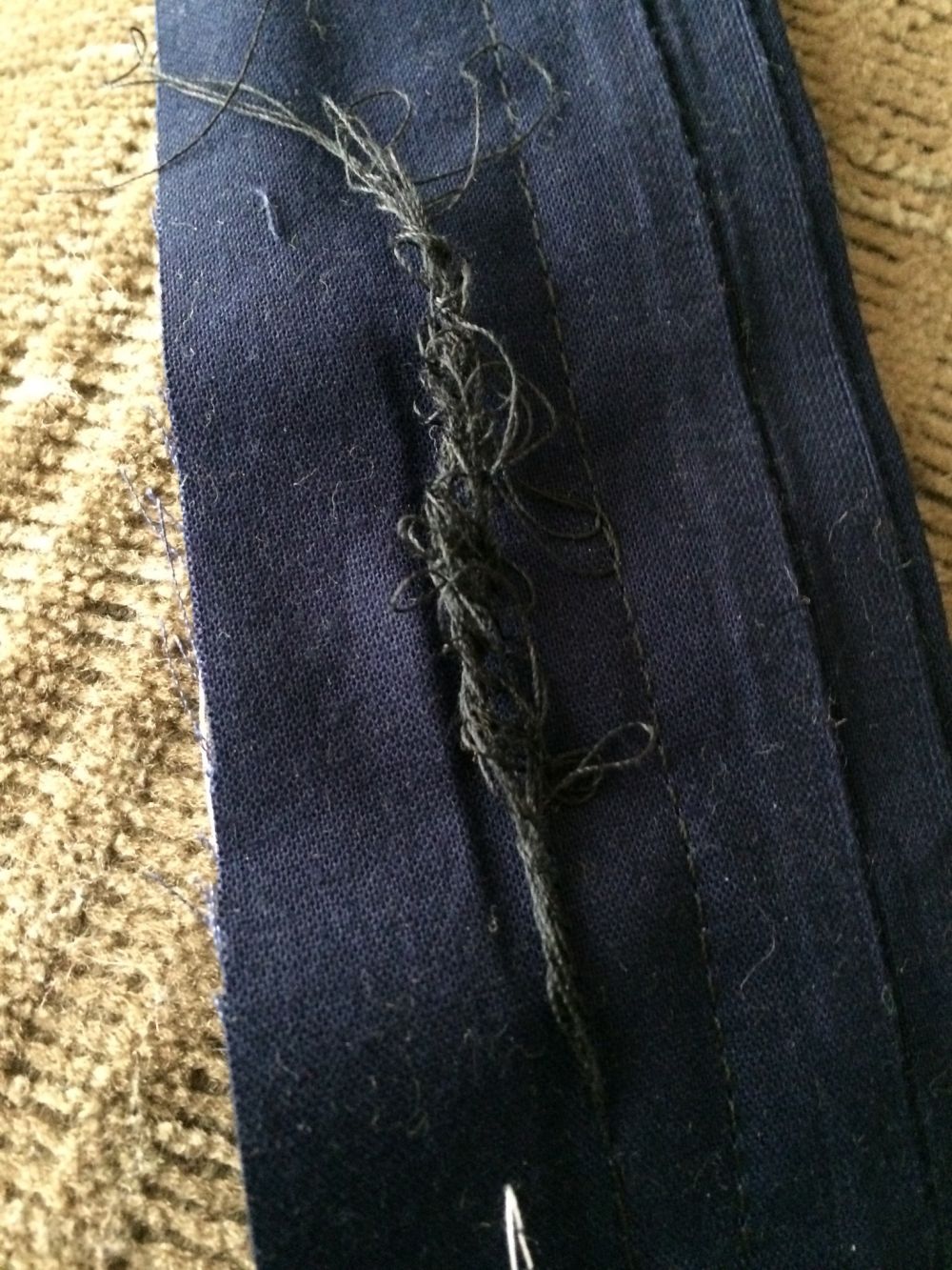 pakaian kalau salah jahit jadi nyeleneh © berbagai sumber pakaian kalau salah jahit jadi nyeleneh © berbagai sumber