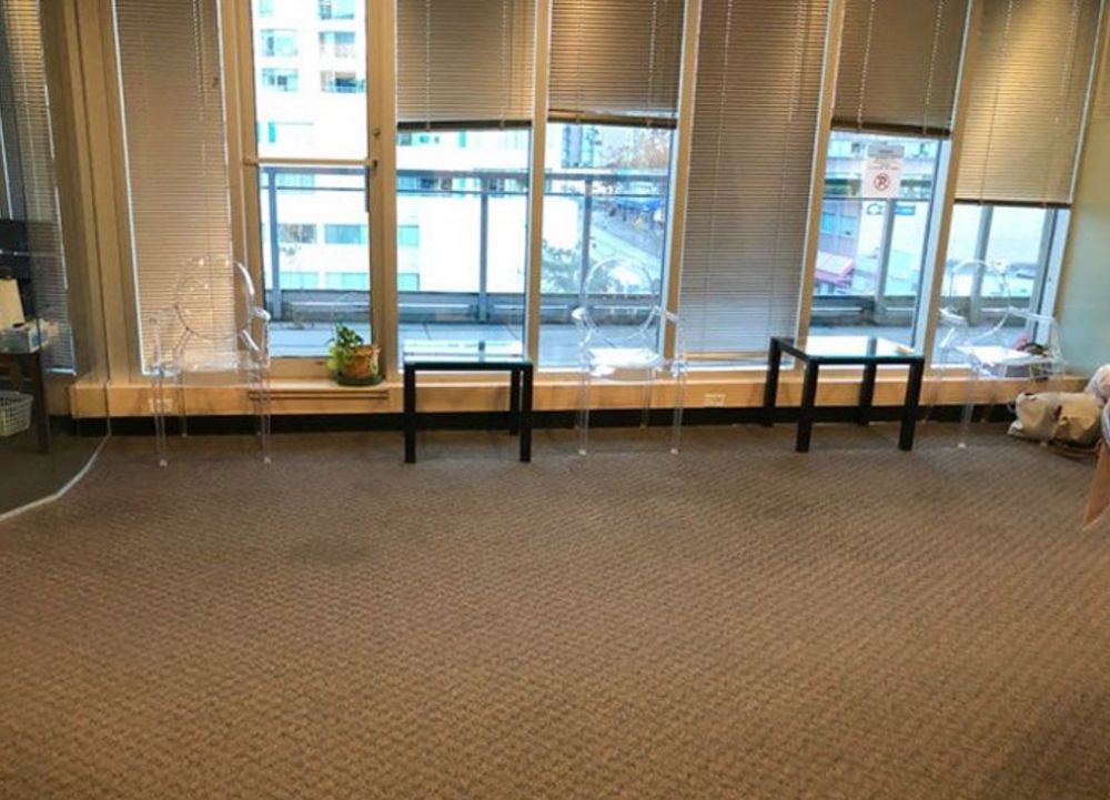 Desain fasilitas publik nyeleneh Berbagai sumber