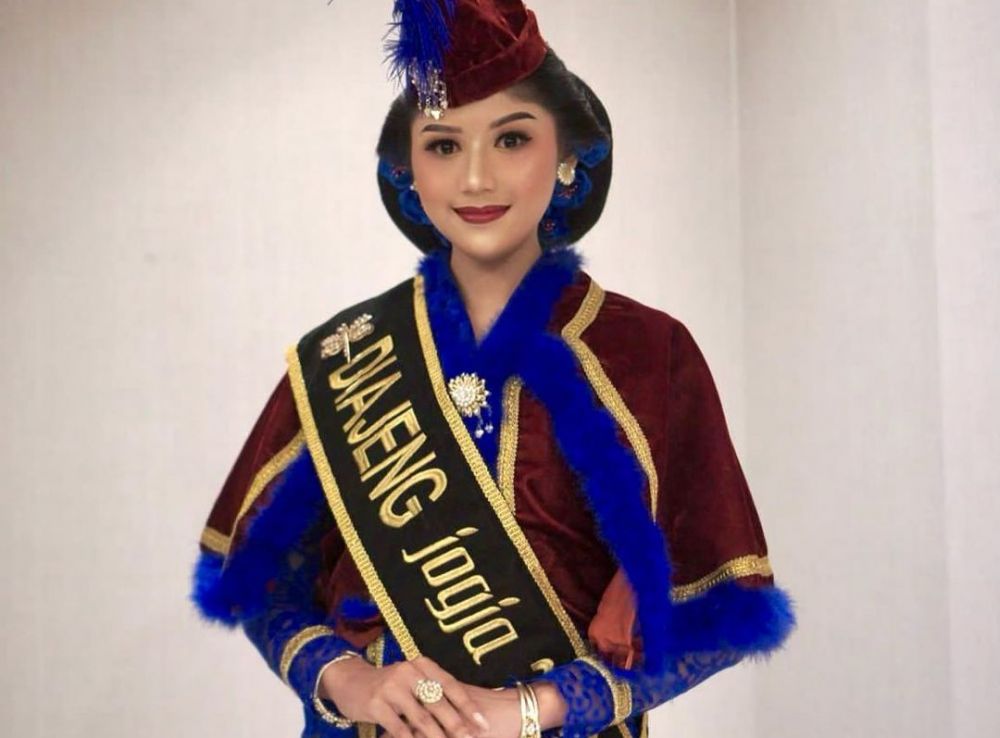 Transformasi Erina Gudono berbagai sumber Transformasi Erina Gudono berbagai sumber