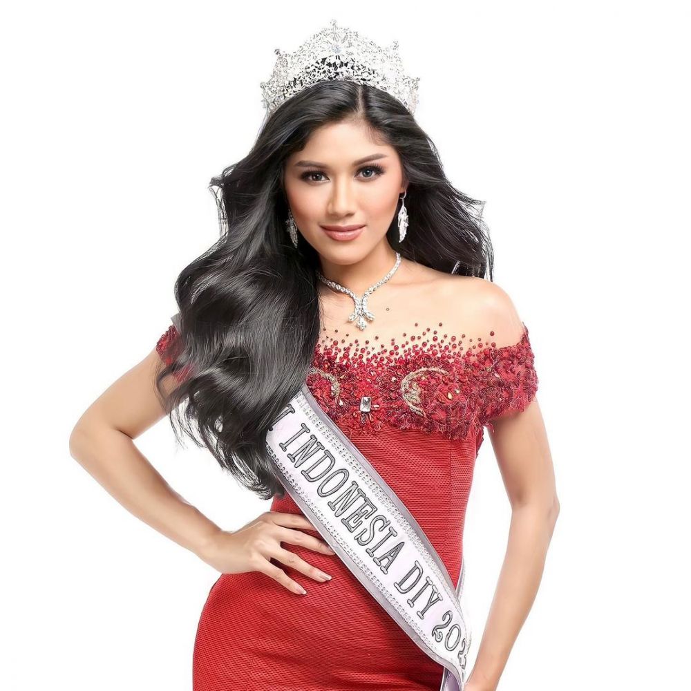 Transformasi Erina Gudono berbagai sumber Transformasi Erina Gudono berbagai sumber