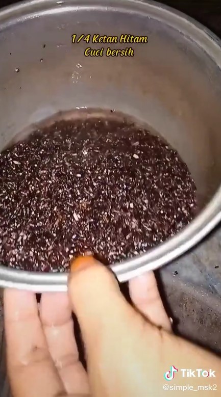 5 Cara bikin bubur ketan hitam rice cooker, tanpa direndam dan diaduk