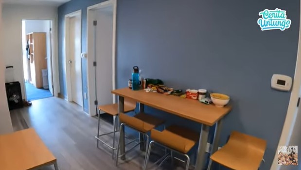 potret kos-kosan Gavin anak Arie Untung © 2022 You Tube 